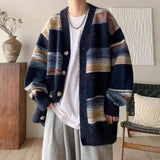 2024 Autumn Winter New Men Oversize Loose Knitted Jackets Male Contrast Color Striped Cardigan Mens V-neck Sweater Coats S538